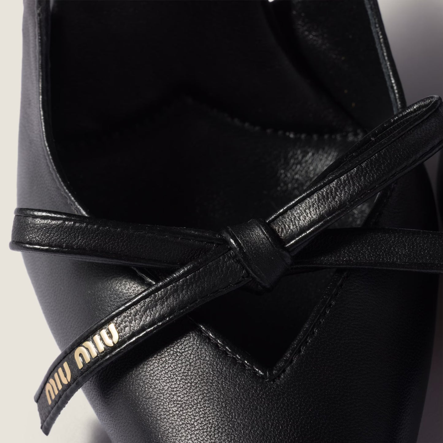 Escarpins slingback en cuir avec nœud Noir