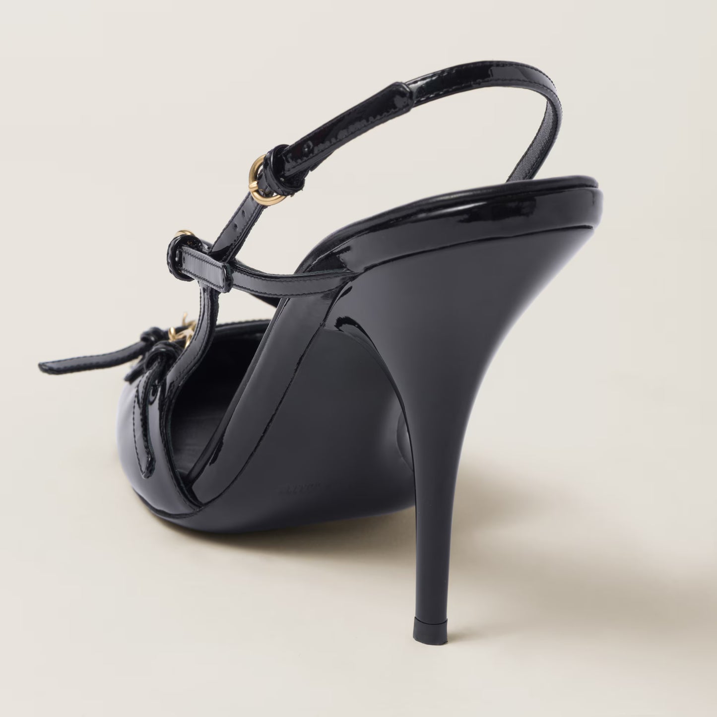 Sandales à bride arrière et boucles en cuir verni Noir