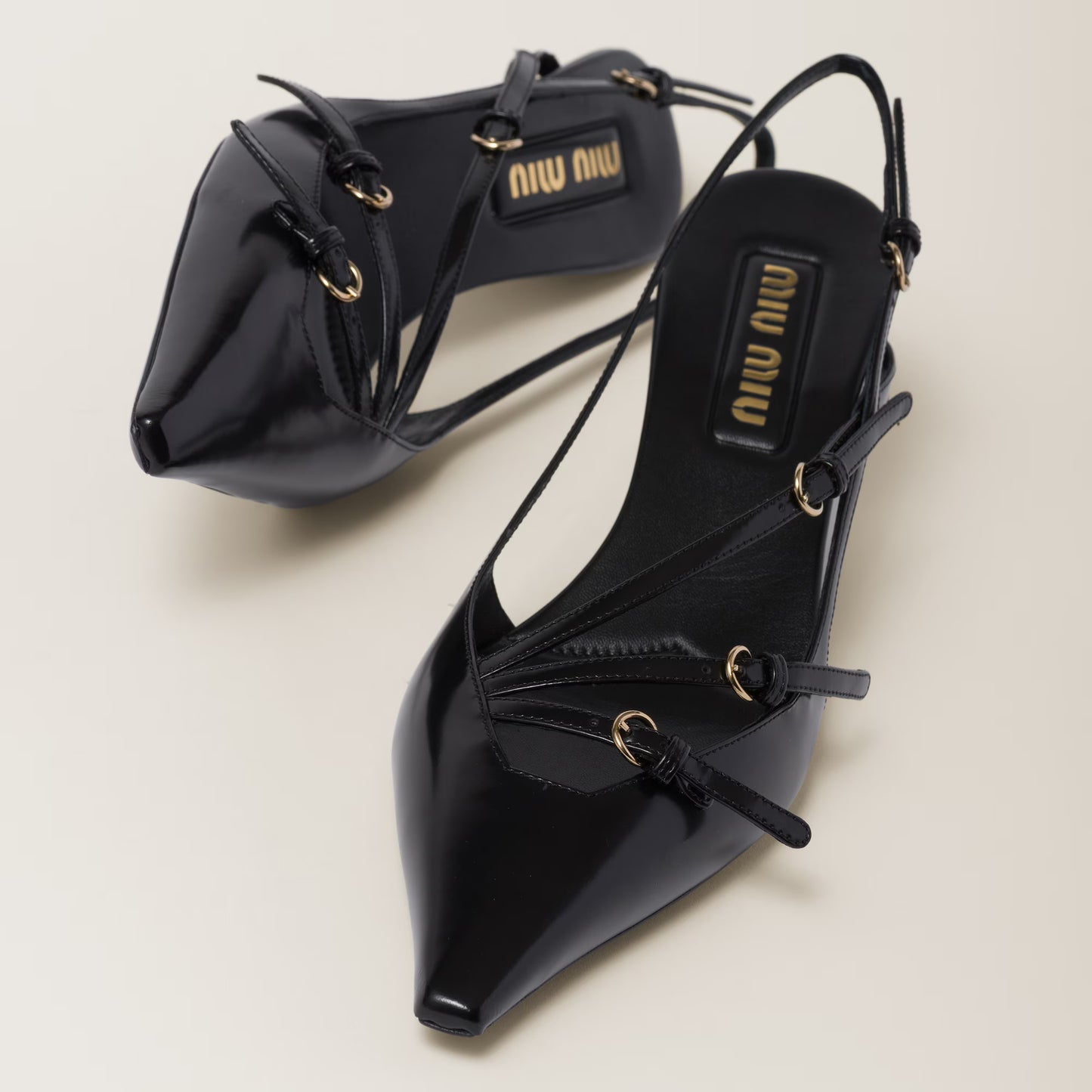 Sandales à bride arrière et boucles en cuir brossé Noir