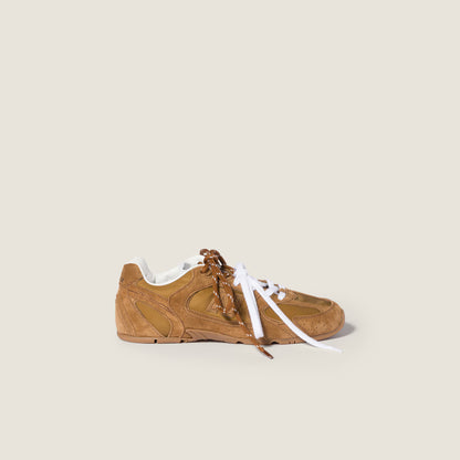 Baskets 530 SL New Balance x Miu Miu en tissu technique et daim Beige