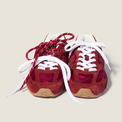 Baskets 530 SL New Balance x Miu Miu en tissu technique et daim Cerise